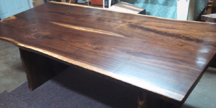 We Know Wood From Sawing To Finish Run Of The Mill Flooring Live Edge Walnut Table